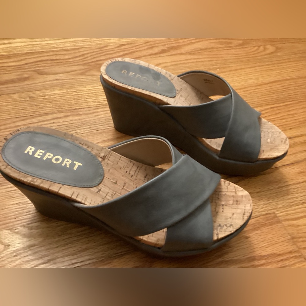 Report Gray Cork Sandals Size 7.5